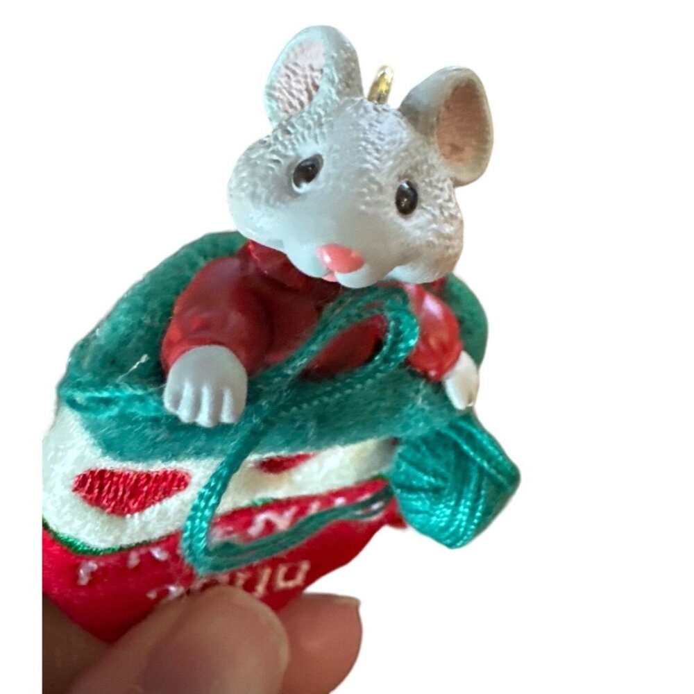 Hallmark Close Knit Friends Forever Keepsake Ornament 2000 Friendship Mouse